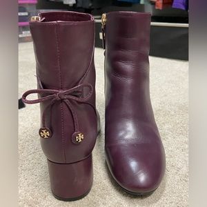 Tory Burch ankle boots 7.5